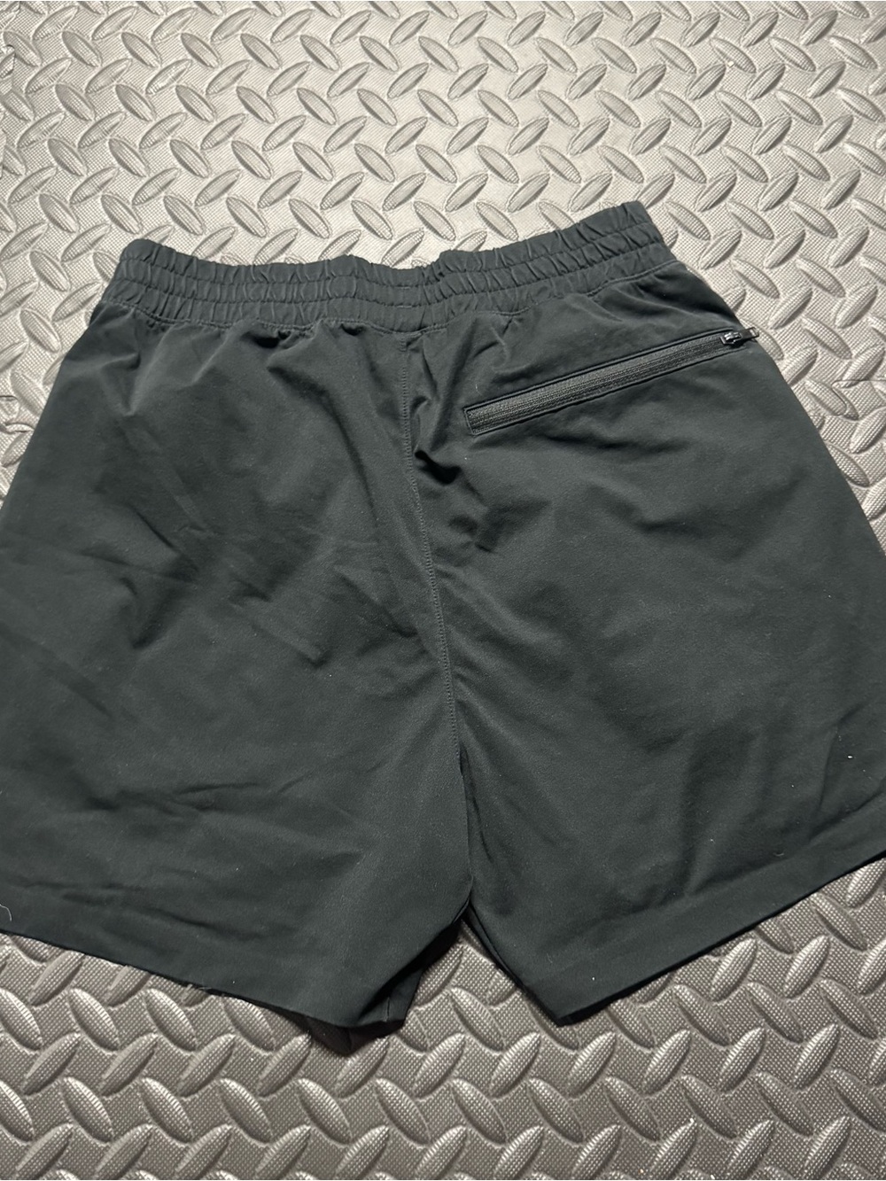 Uniqlo Black Athletic Running Shorts XS Lightweight Activewear - Picture 7 of 8